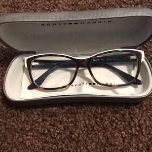 Scott Harris women’s glasses